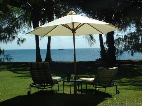 Beachside Holiday Units - E Caravan Parks 0