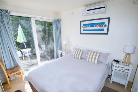 Beachwalk Cottage - E Caravan Parks 2