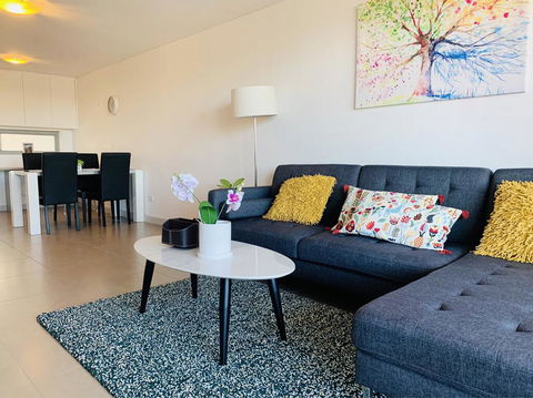 Beautiful Home Close To Shopping Mall And Train Hornsby - E Caravan Parks 3