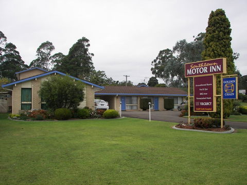 Bega Southtown Motor Inn - E Caravan Parks 0