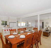 Bella House - E Caravan Parks