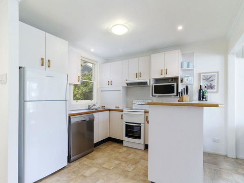 Bella Luca - Pet Friendly Home - E Caravan Parks 3