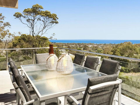 Bella Vista - Simply Stunning, Amazing Panoramic Bay Views! - E Caravan Parks 3