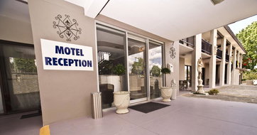 Book Point Clare Accommodation E Caravan Parks E Caravan Parks
