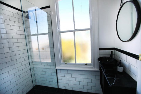 Belmore Hotel Scone - E Caravan Parks 2