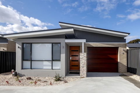 Best Western Aspen And Apartments - E Caravan Parks 0