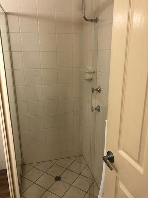 Best Western Caboolture Central Motor Inn - E Caravan Parks 3