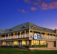 Best Western Sanctuary Inn - E Caravan Parks