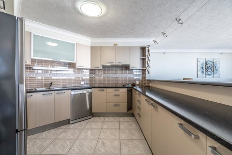 Biarritz Apartments - E Caravan Parks 2