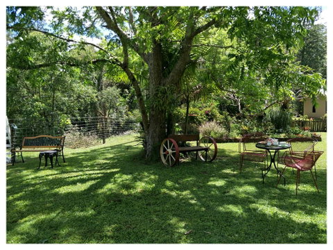 Bielby's Hideaway - E Caravan Parks 0