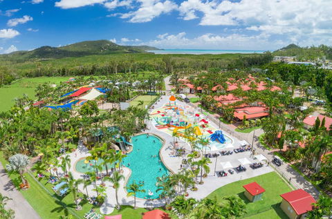 BIG4 Adventure Whitsunday Resort - E Caravan Parks 0