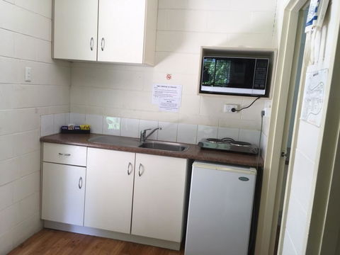 BIG4 Cania Gorge Holiday Park - E Caravan Parks 2