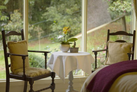 Billy Buttons Bed And Breakfast - E Caravan Parks 1