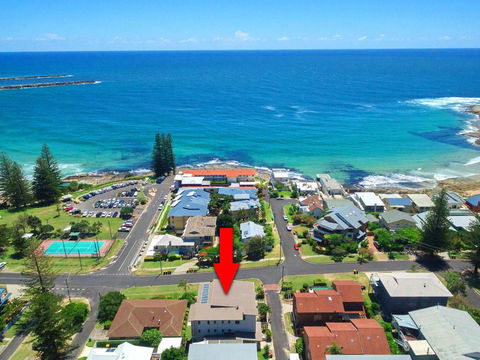 Bimbadeen Unit 3 - Across From The Beach - Lift In Complex - E Caravan Parks 3