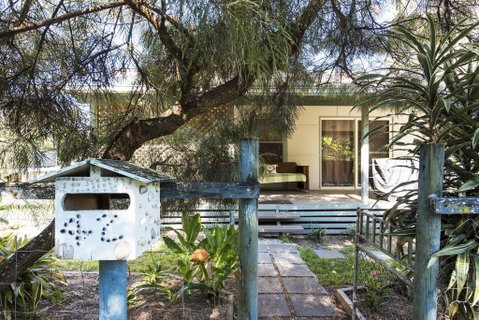Bird Song - Iluka, NSW - E Caravan Parks 1