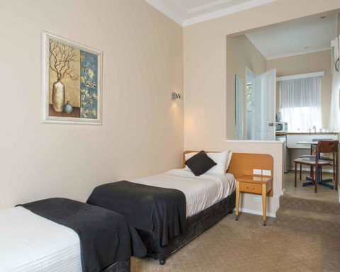Blue Mountains Heritage Motel - E Caravan Parks 1
