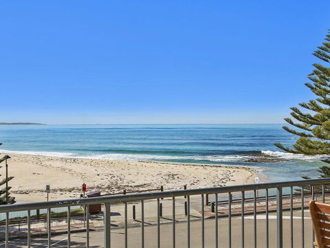Blue Pacific 8 - E Caravan Parks 1