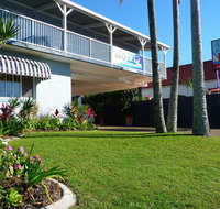 Blue Pelican Motel - E Caravan Parks