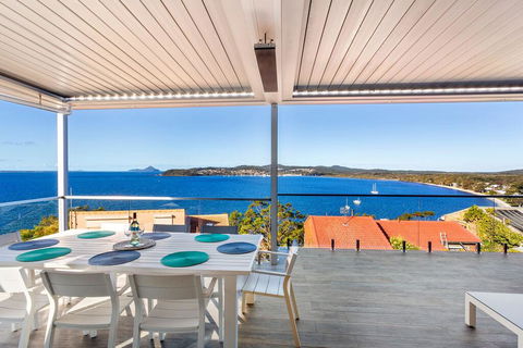 Blue Water Splendour - Infinity Pool And Amazing Views!! - E Caravan Parks 2