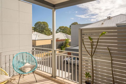 The Nordic Nook - A Relaxed Redcliffe Stay - E Caravan Parks 1