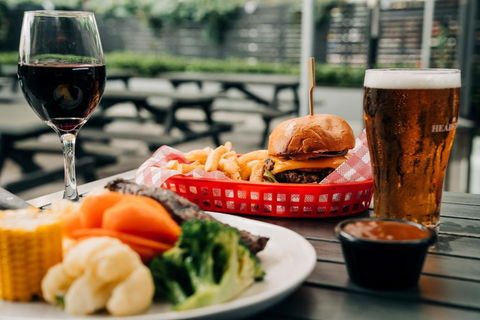 The Sunnyside Tavern, Broadmeadow - E Caravan Parks 2
