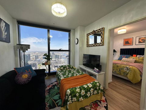 With Good View! CBD Single Bedroom Apartment - E Caravan Parks 2