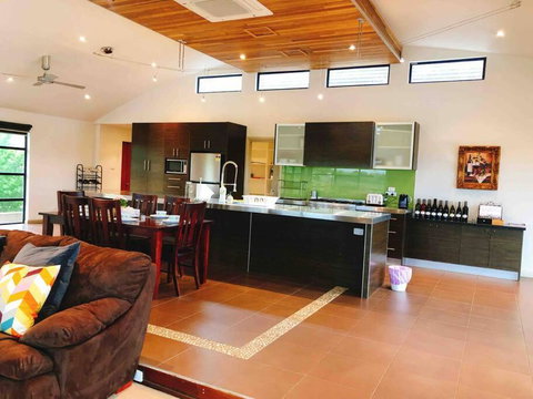 Yarra Valley Badgers Brook Winery House 1 - E Caravan Parks 0